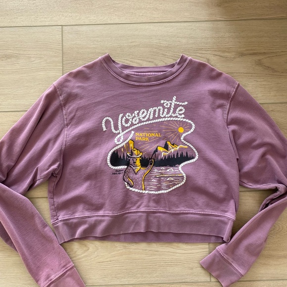 Parks Project Tops - PARKS PROJECT- Yosemite National Park Mauve Cropped Sweatshirt